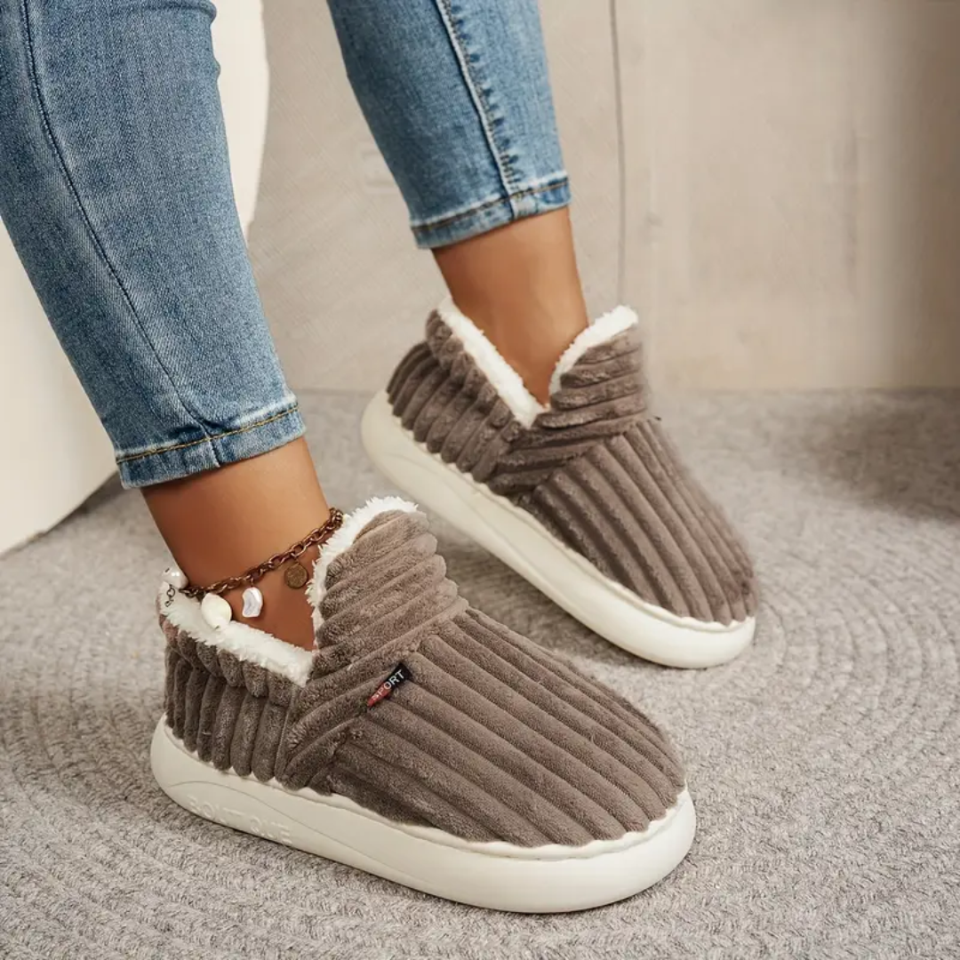Nikky - Comfort Slippers